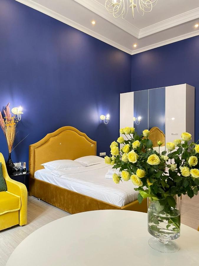 Royal Apartment On Slovatskogo 8 Lviv Extérieur photo
